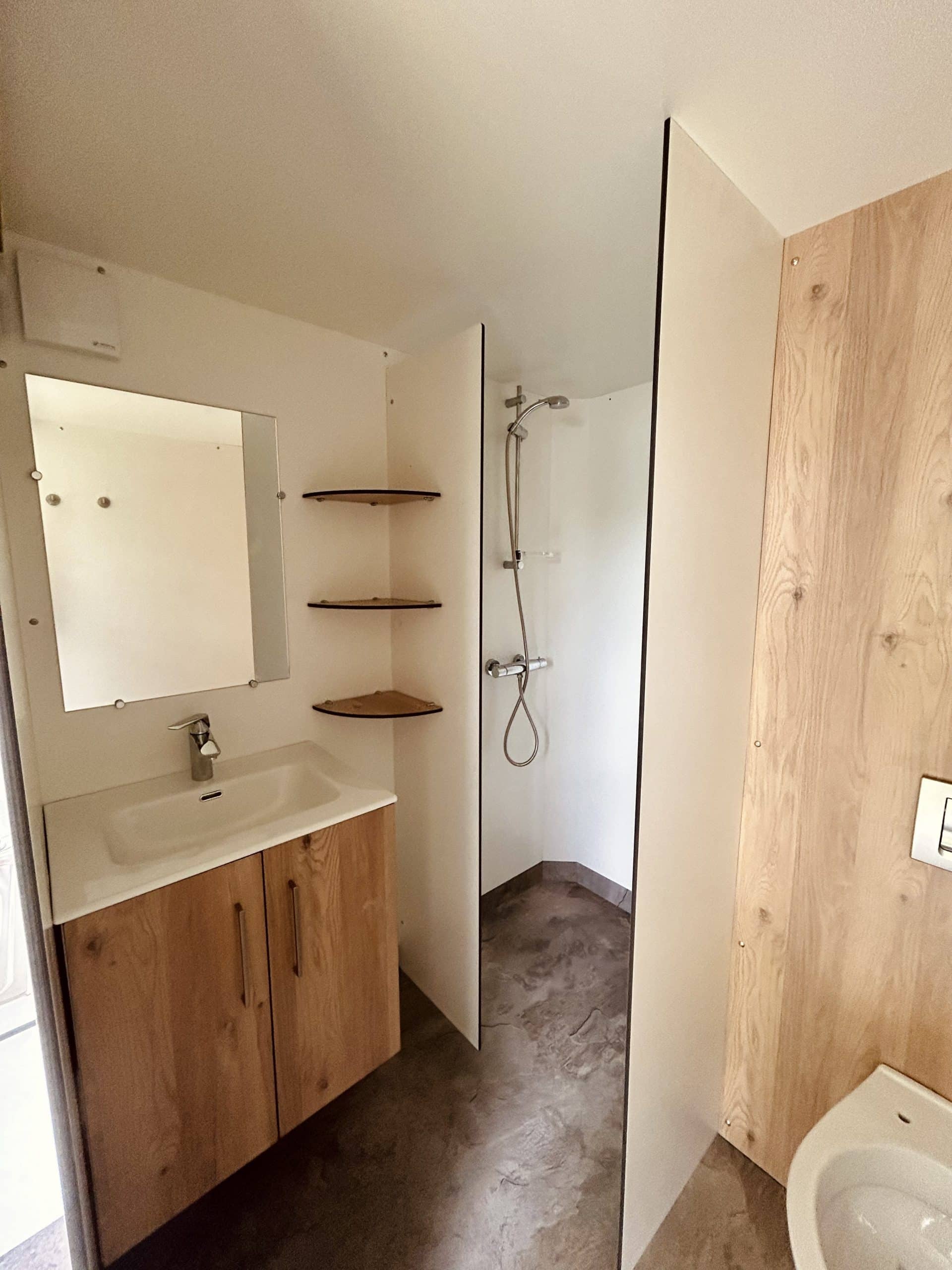 sanitaires individuels 2 scaled